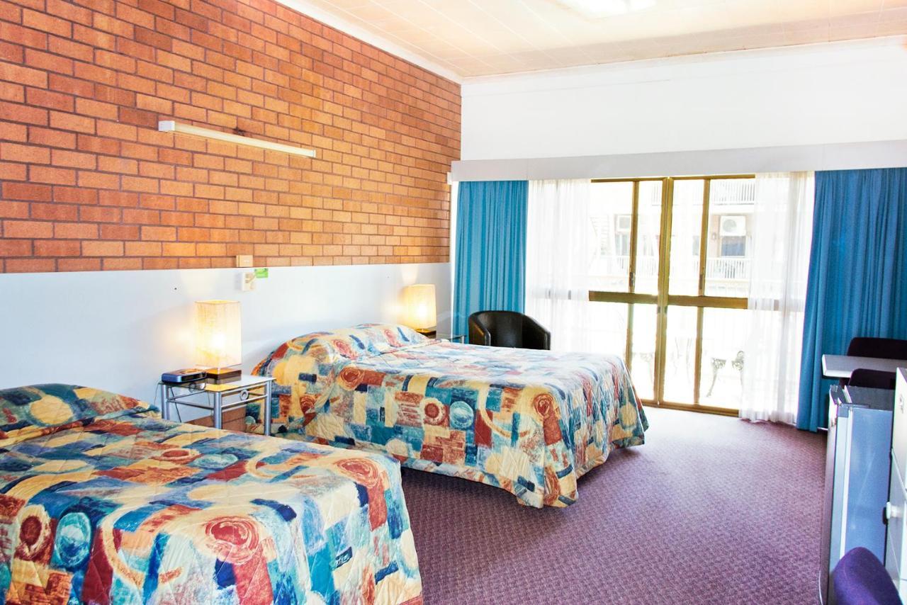 Litchfield Outback Resort Batchelor Esterno foto