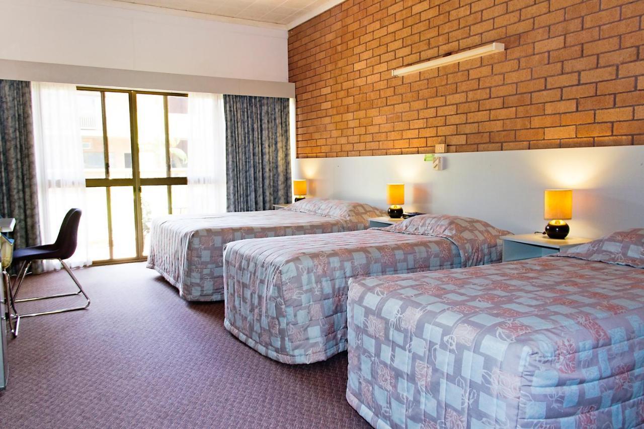 Litchfield Outback Resort Batchelor Esterno foto