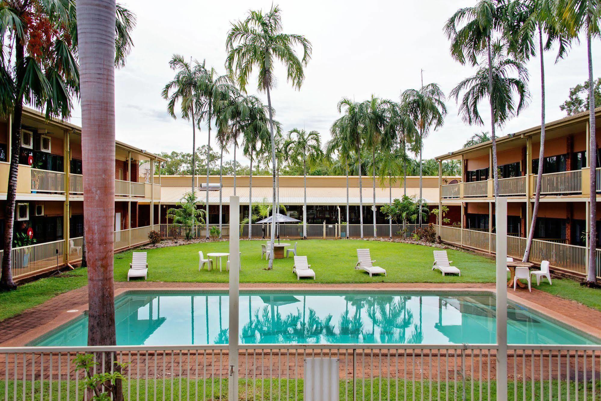 Litchfield Outback Resort Batchelor Esterno foto